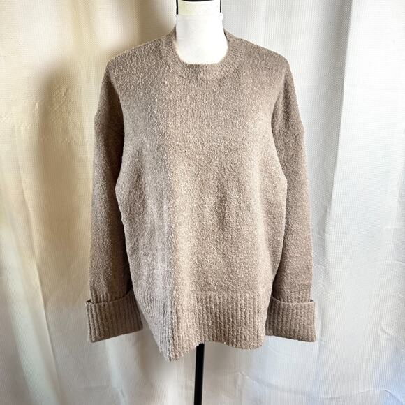 NWT Lillusory Oversized Cuff Sleeve Beige Camel Size M Sweater Boxy Cozy Fuzzy - Picture 4 of 10